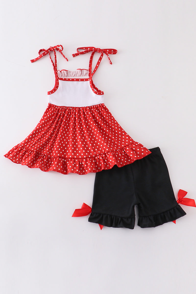 Red character embroidery girl set