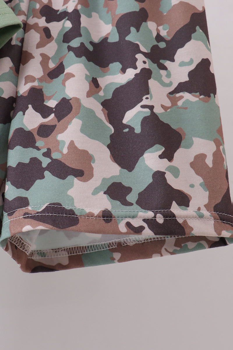 Green camoflage cross applique shorts set