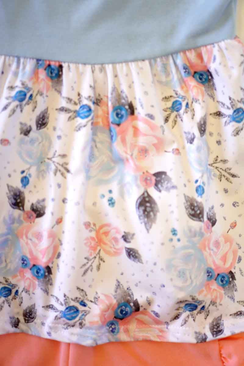 Blue floral bow shorts set